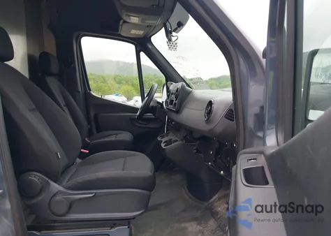 2019 Mercedes-Benz Sprinter 2500 High Roof V6 из США, поврежденный, VIN WD4PF1CD1KP149776